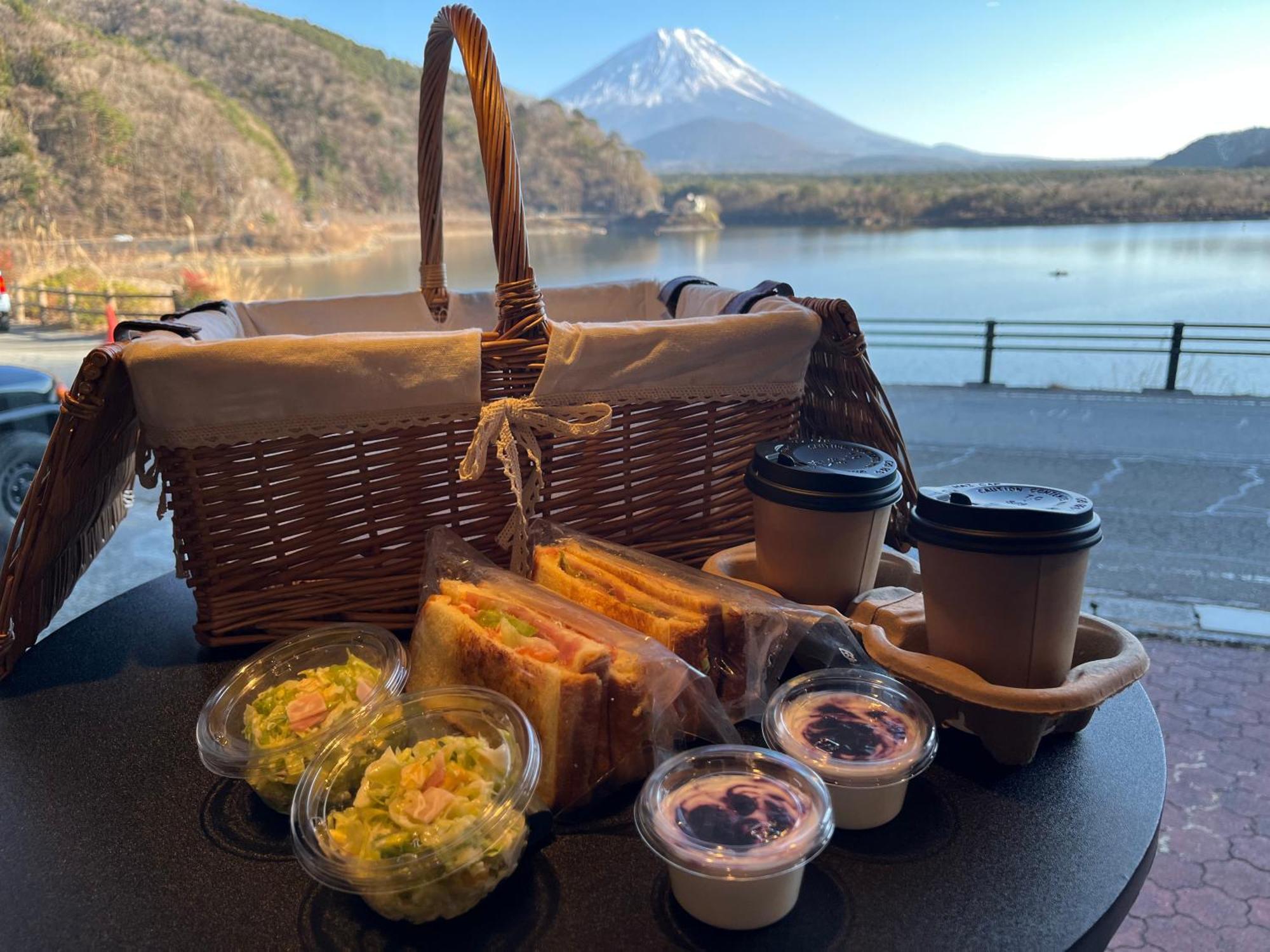 Shoji Lake Hotel Fujikawaguchiko Bagian luar foto